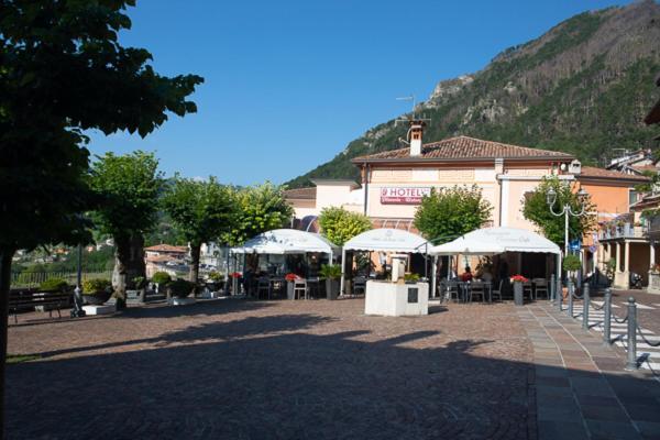 Hotel La Fenice E Sole Tremosine Exterior photo